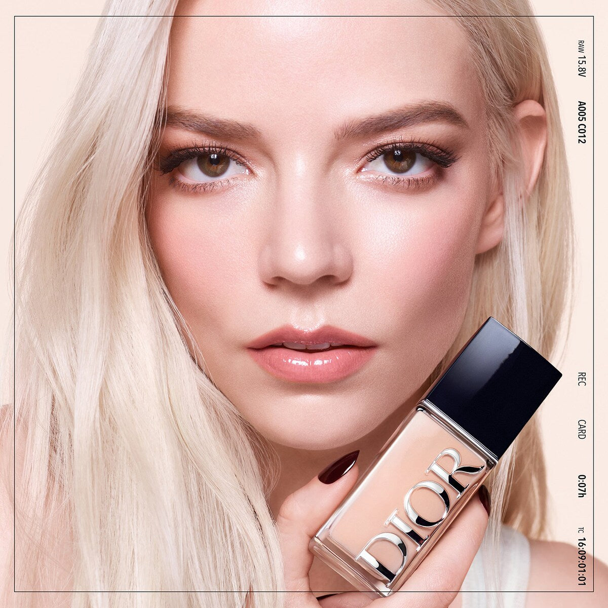 Dior Forever Skin Glow — packshot officiel