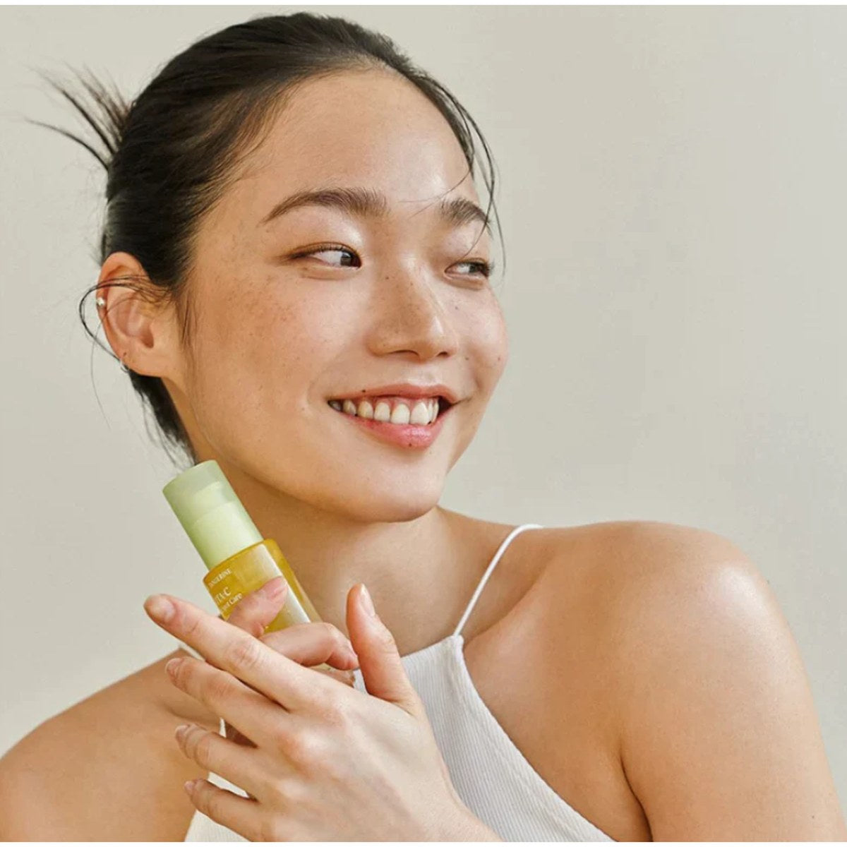 Goodal Green Tangerine Vita C Dark Spot Care Serum